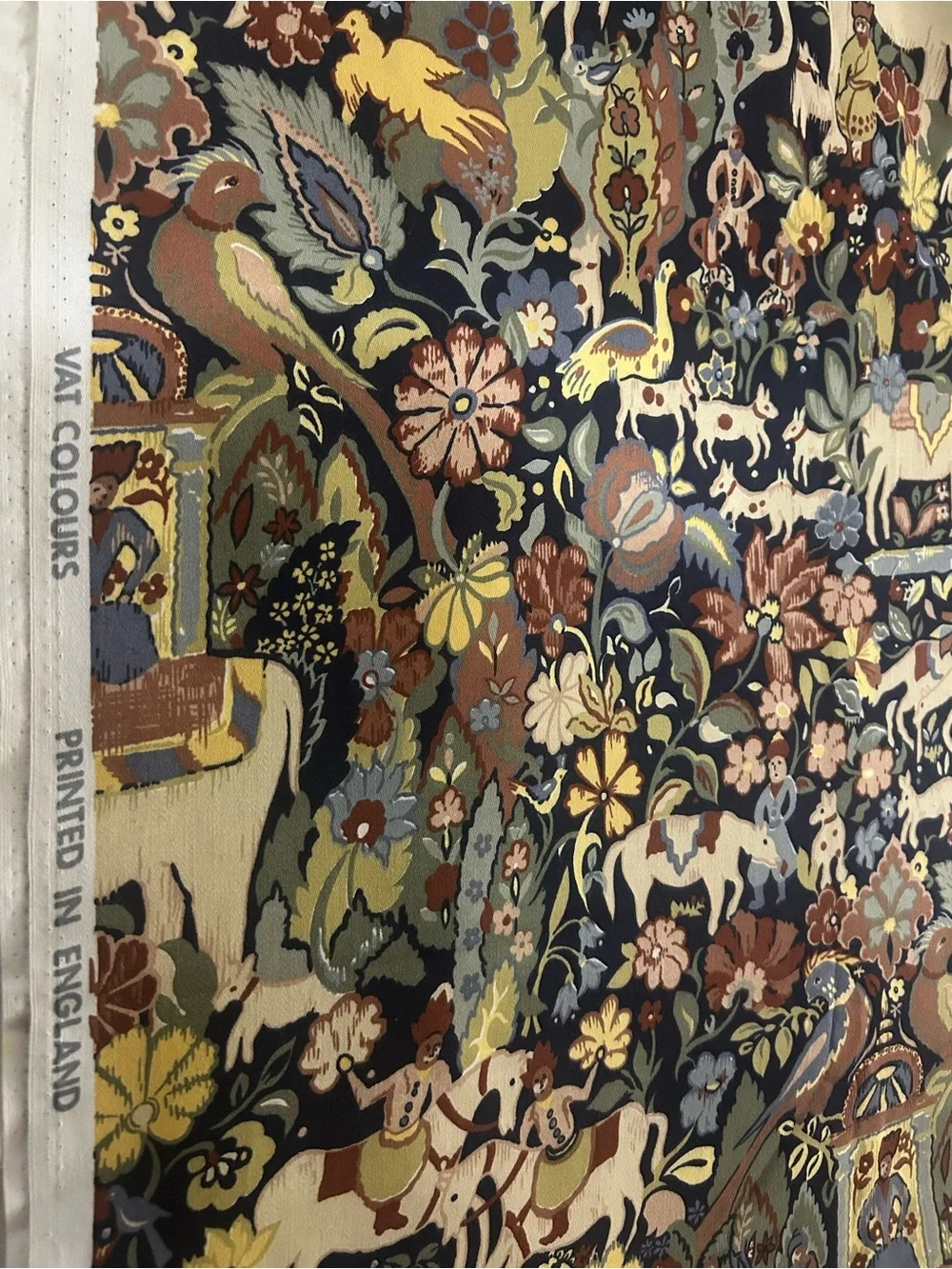 Vintage Wilmington Fabric Robin Hood Range Printed In England Vat Colours 11 Yds